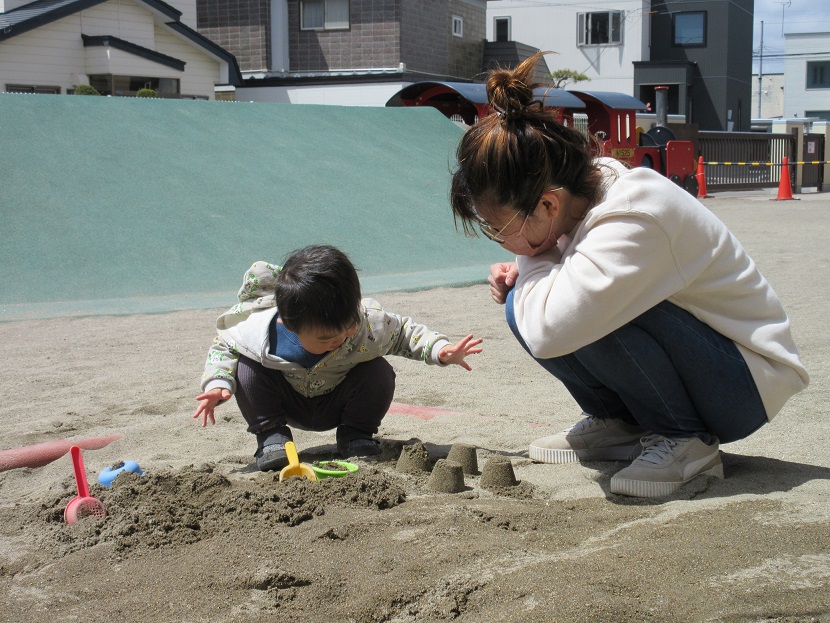 ４月 園庭で遊ぼう！