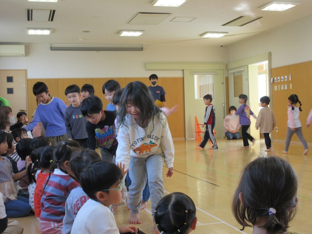 １０月１８日（金）