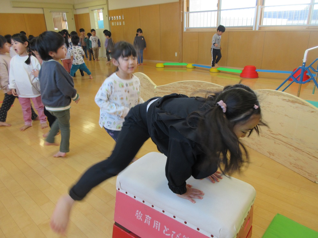 １２月１０日（火）