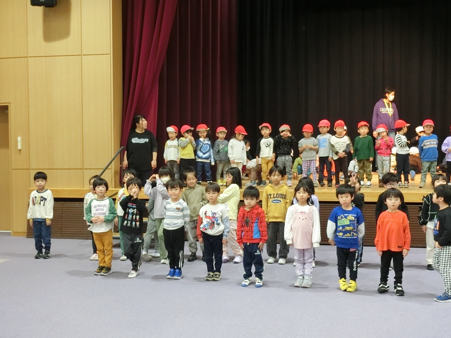 １１月２５日（火）