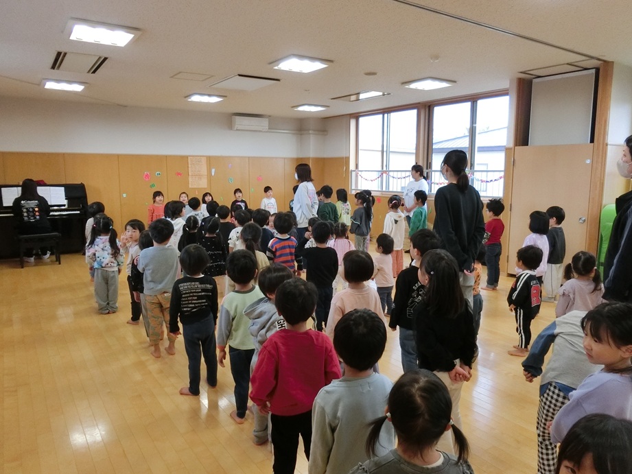 １１月１０日（月）