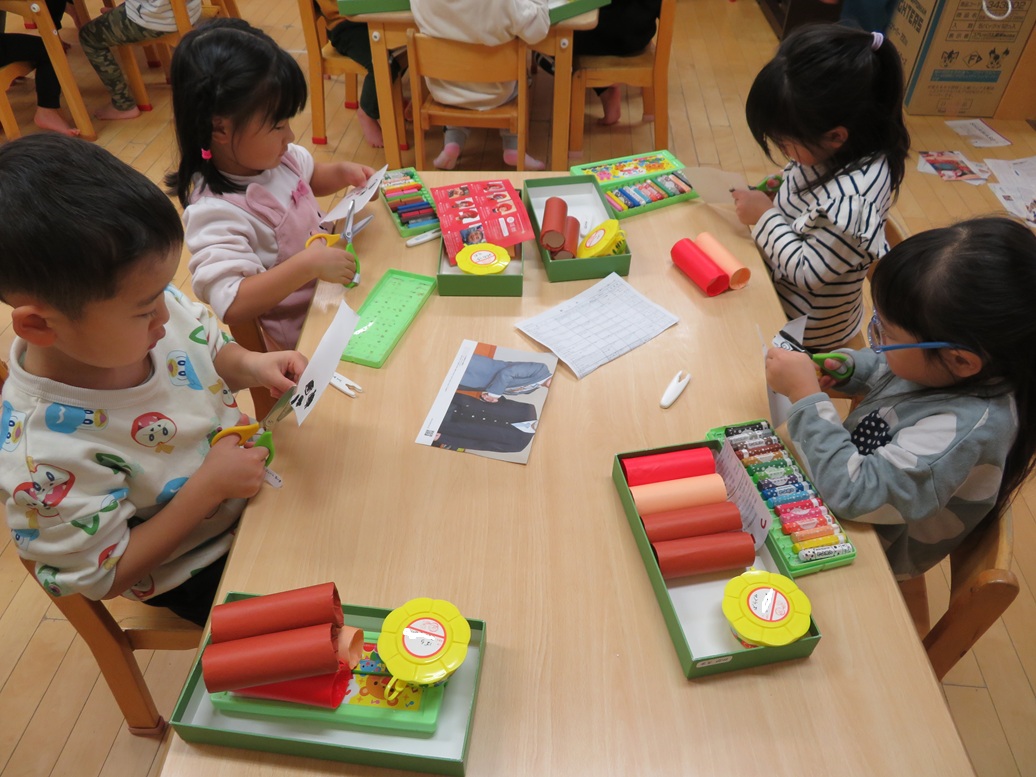 １２月８日（月）