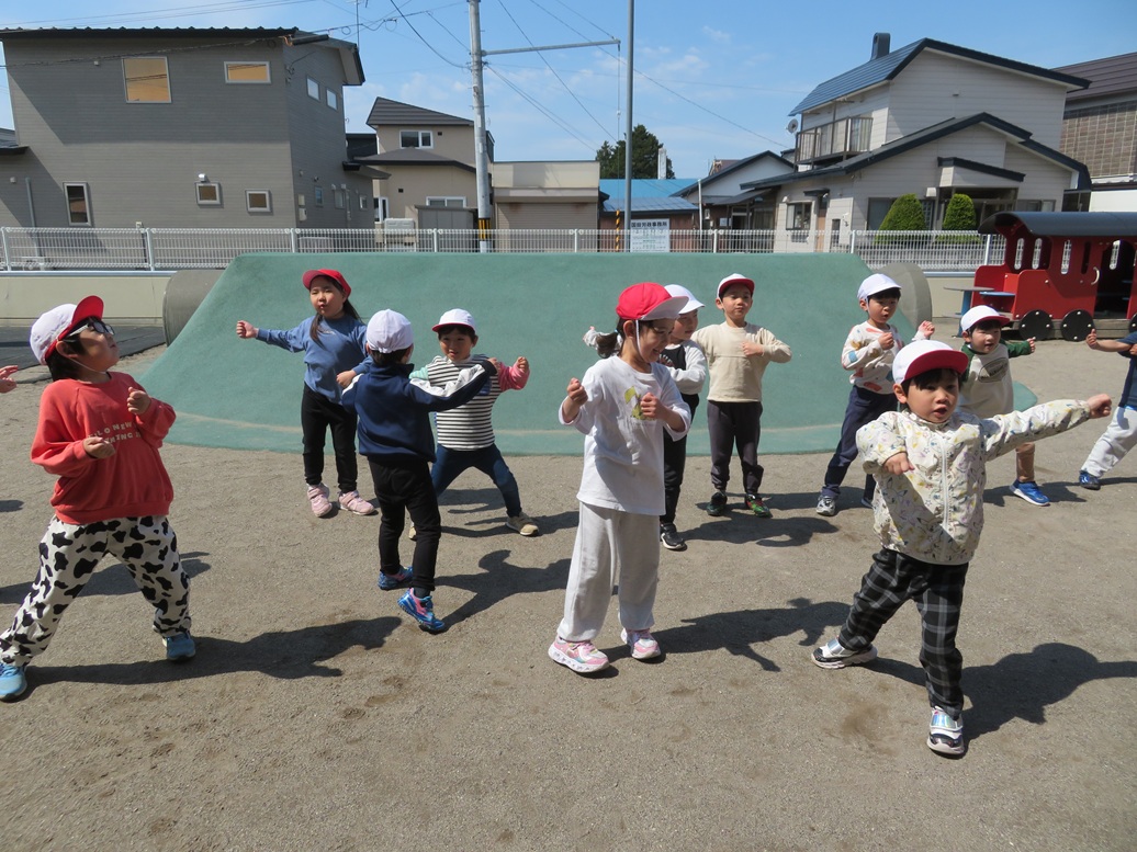 ５月１１日（月）