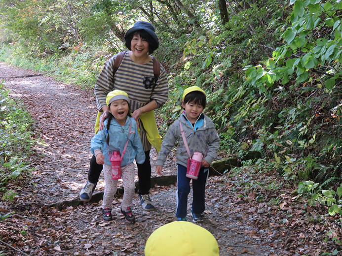 浜分こども園　函館山登山