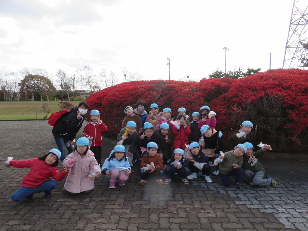 浜分こども園　5歳児秋の園外保育