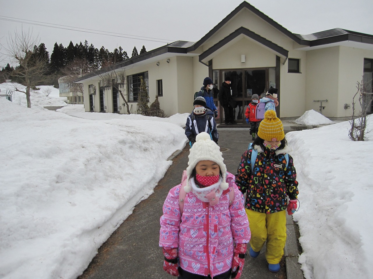 おしま学園 「登校風景」