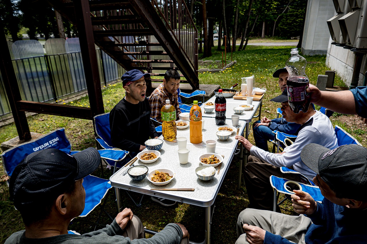 グループホームすばる　「春のBBQ行事１」