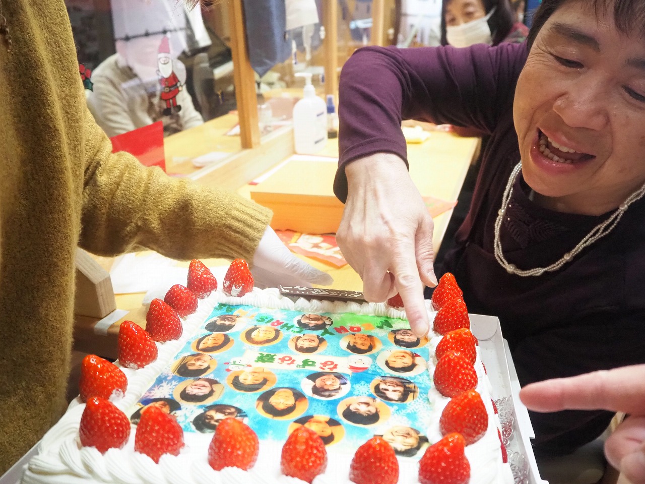 函館青年寮　「クリスマス会」