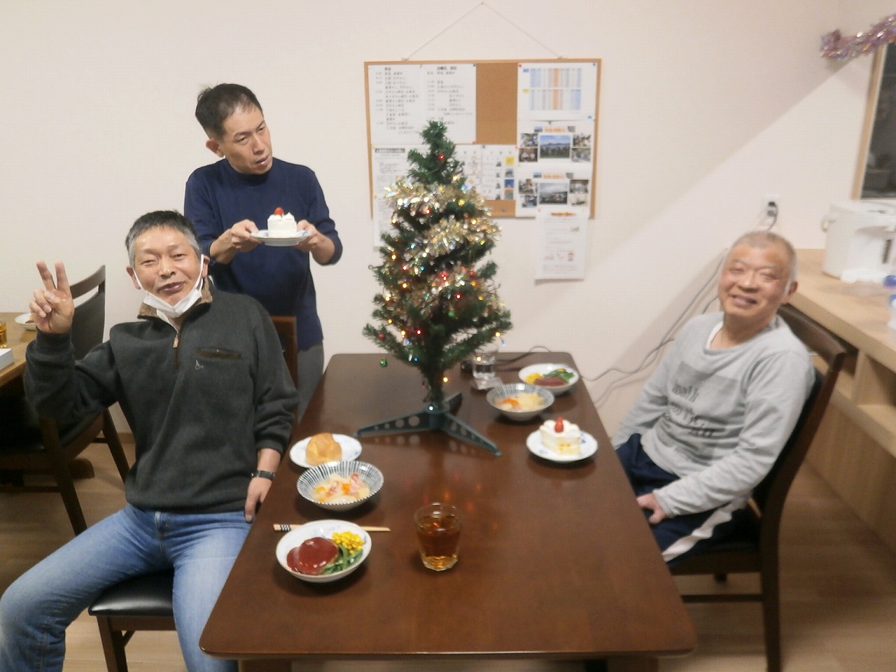 サポートかわつき　「やすらぎ荘プチクリスマス会」