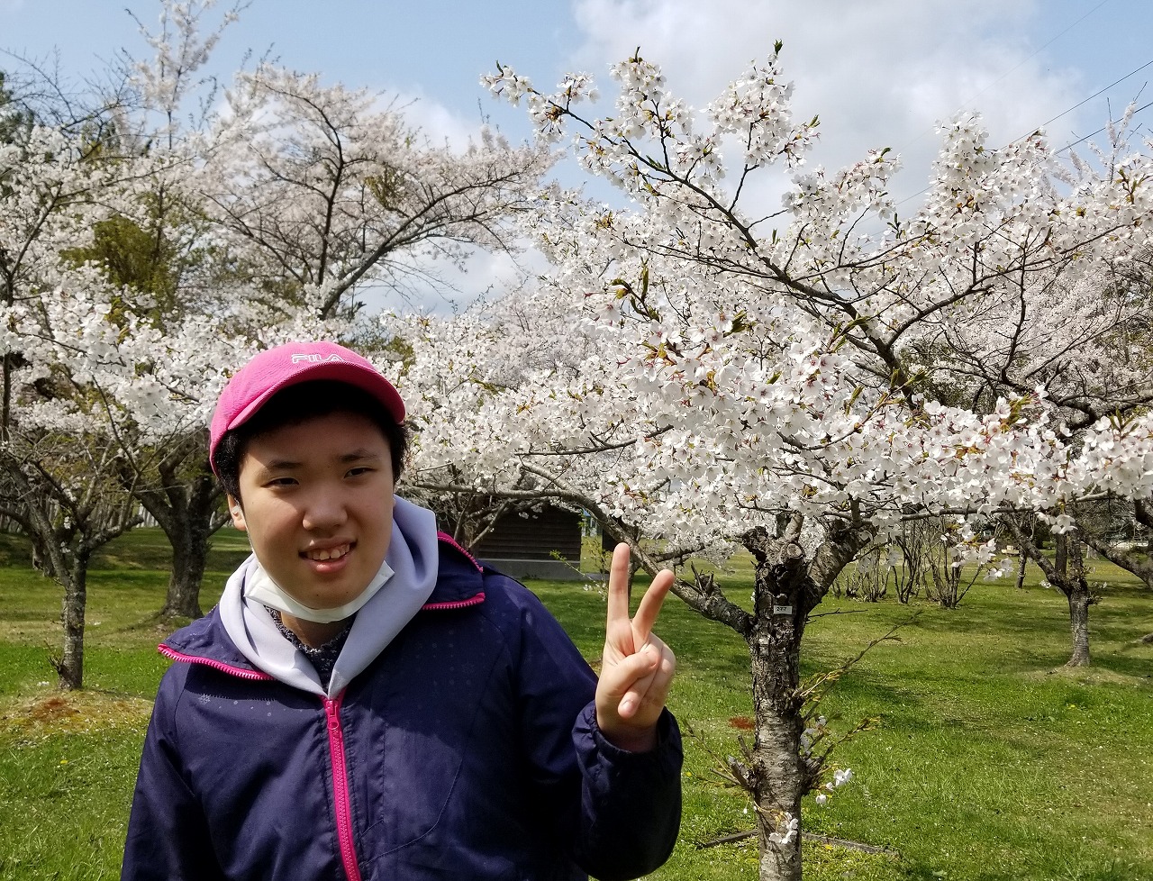 ワークセンターほくと　「春のお散歩」