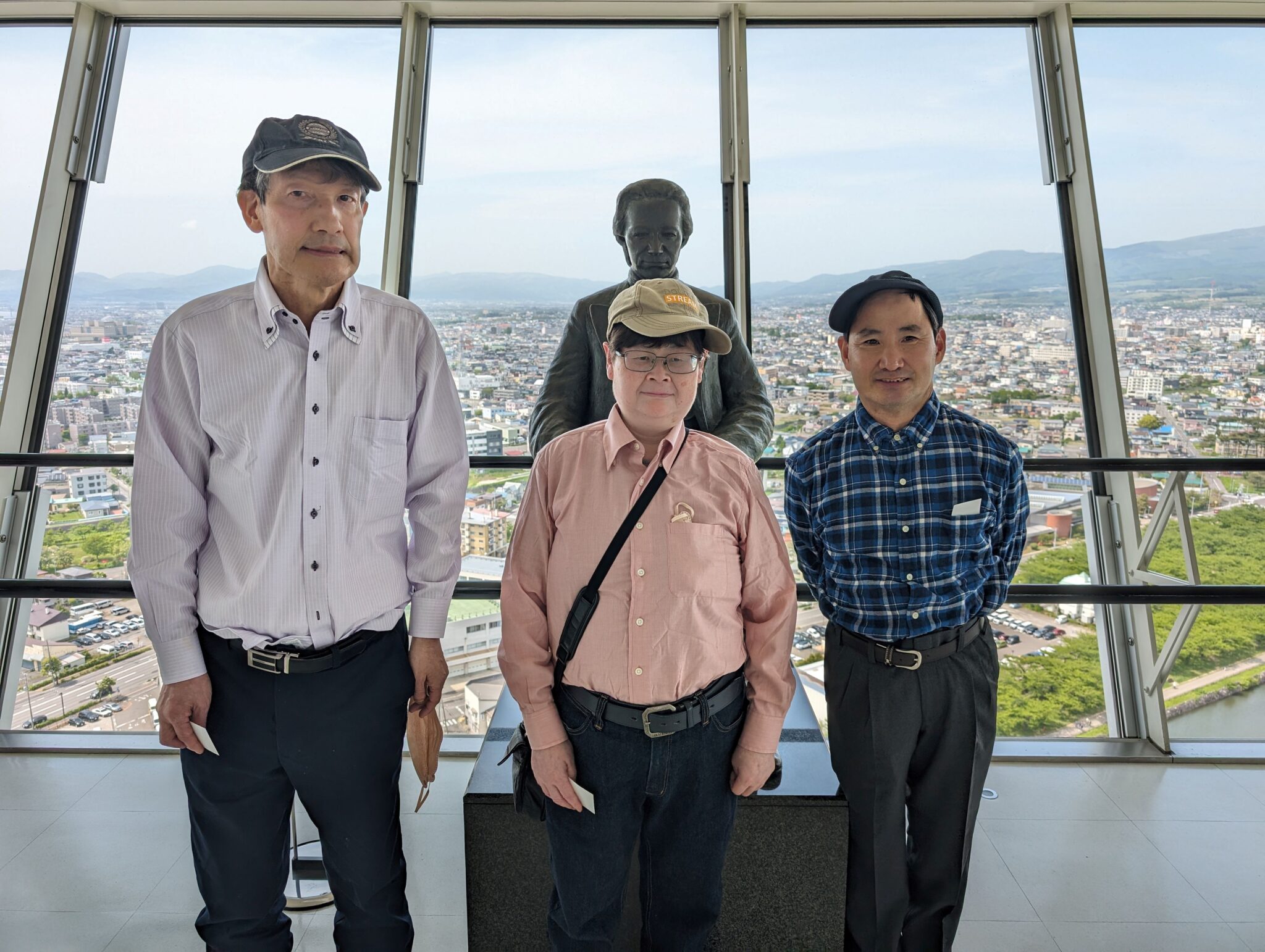 侑ハウス（ちぐさ寮）「春期レクリエーション･五稜郭タワー」