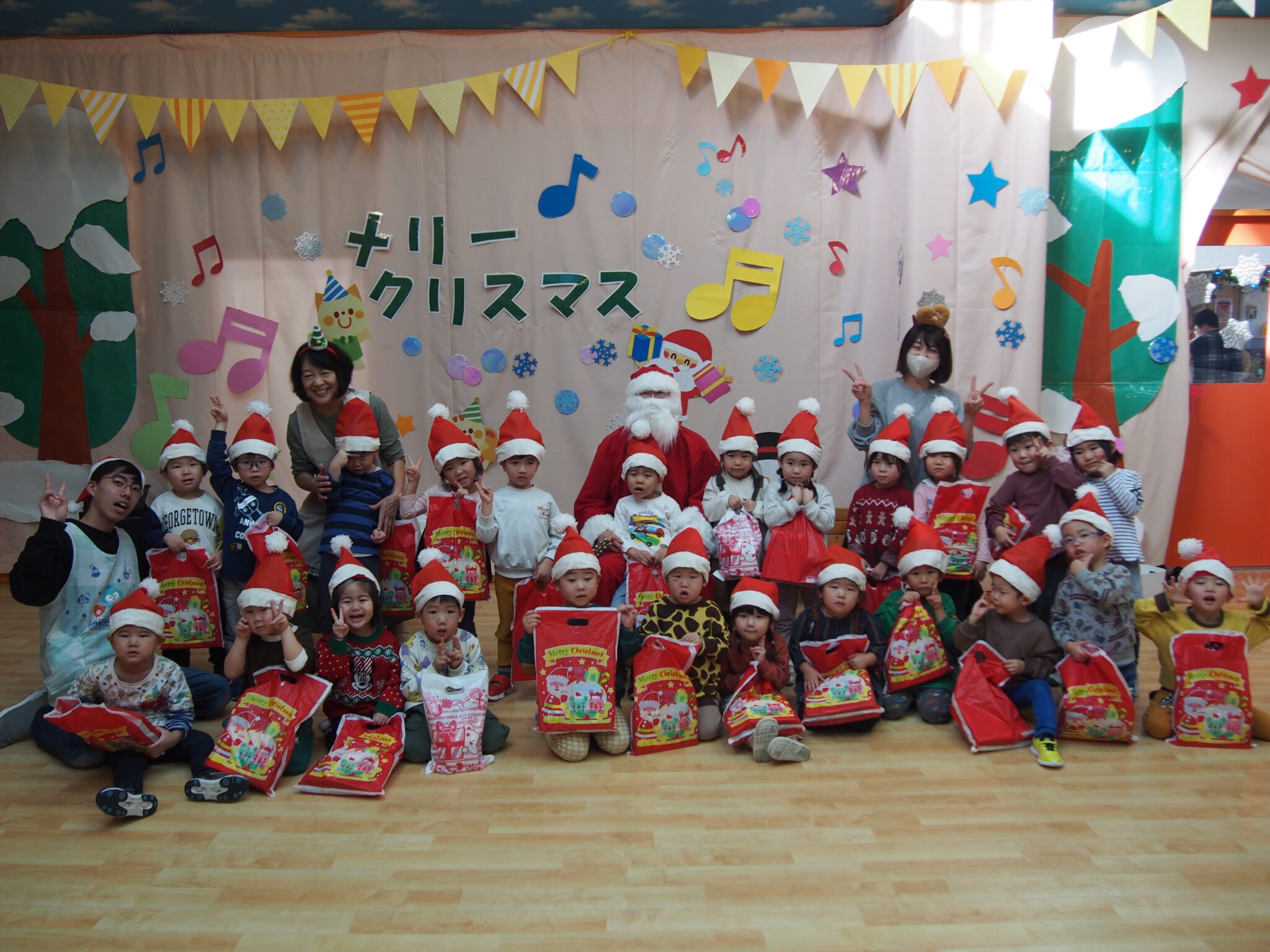 浜分こども園　３歳児クリスマス会