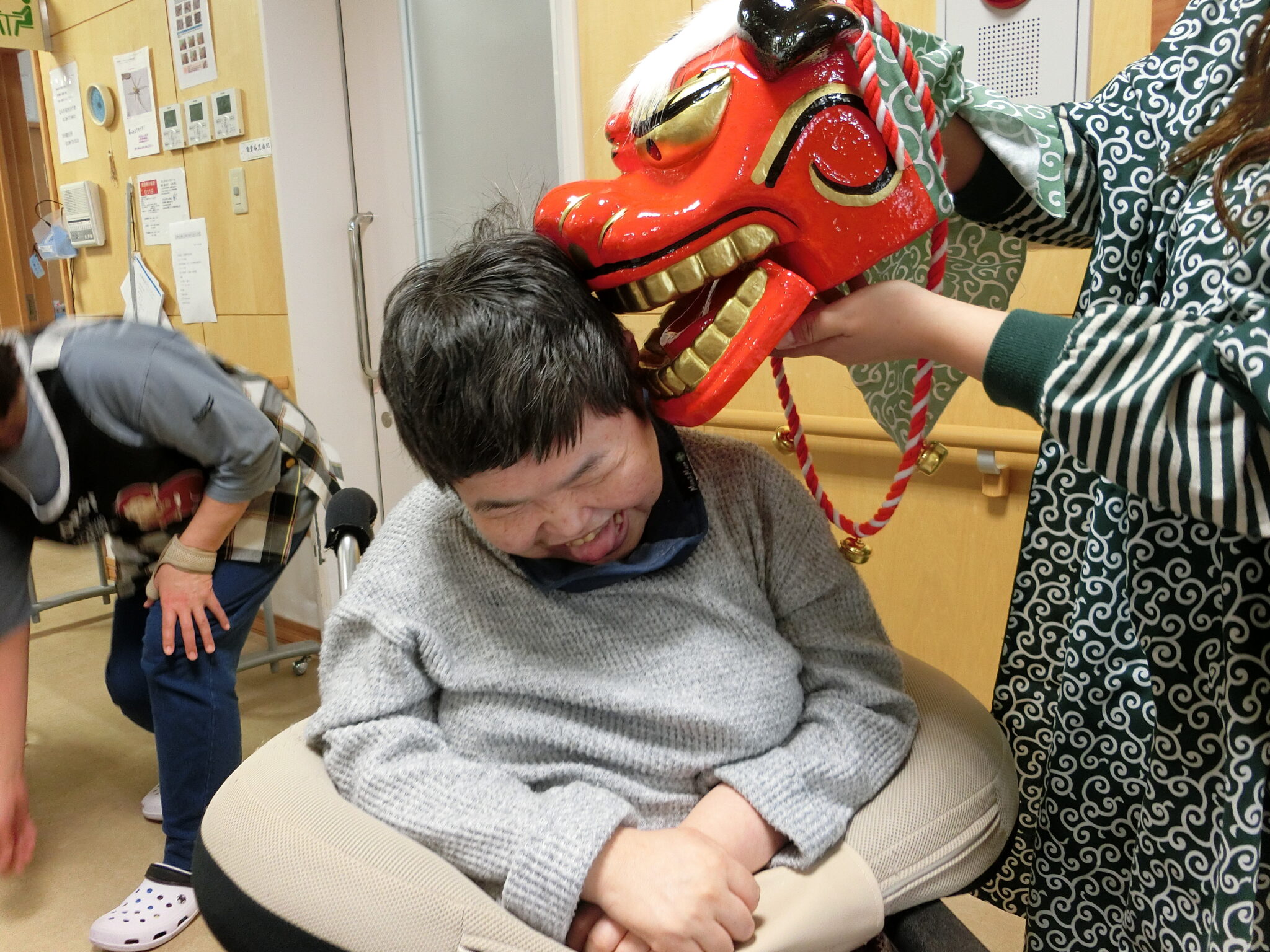 明生園　年始行事、獅子舞