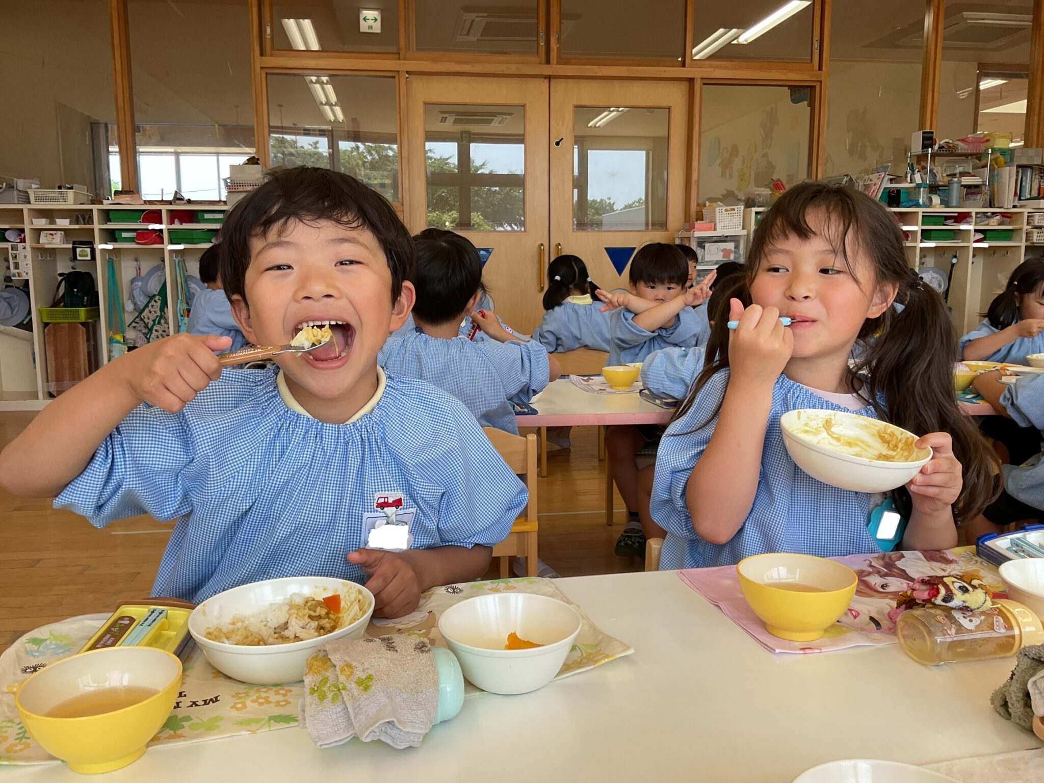 ゆうあい幼稚園「大好きなカレー給食」